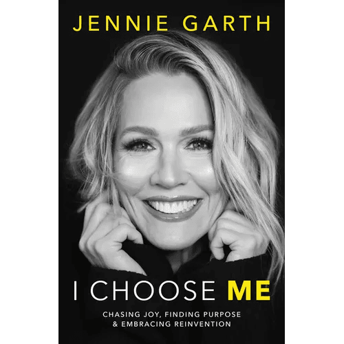 I Choose Me: Chasing Joy, Finding Purpose & Embracing Reinvention - Hardcover - iShook Books