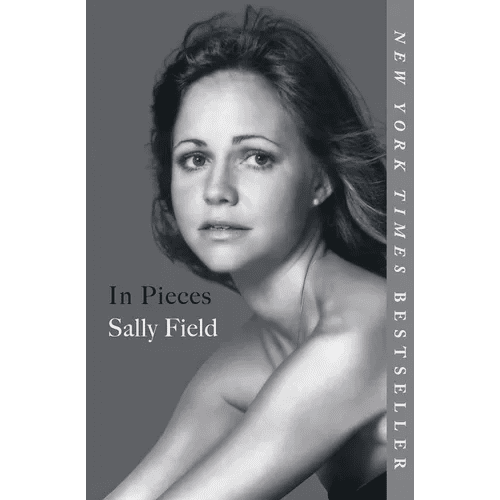 In Pieces - Paperback - iShook Books